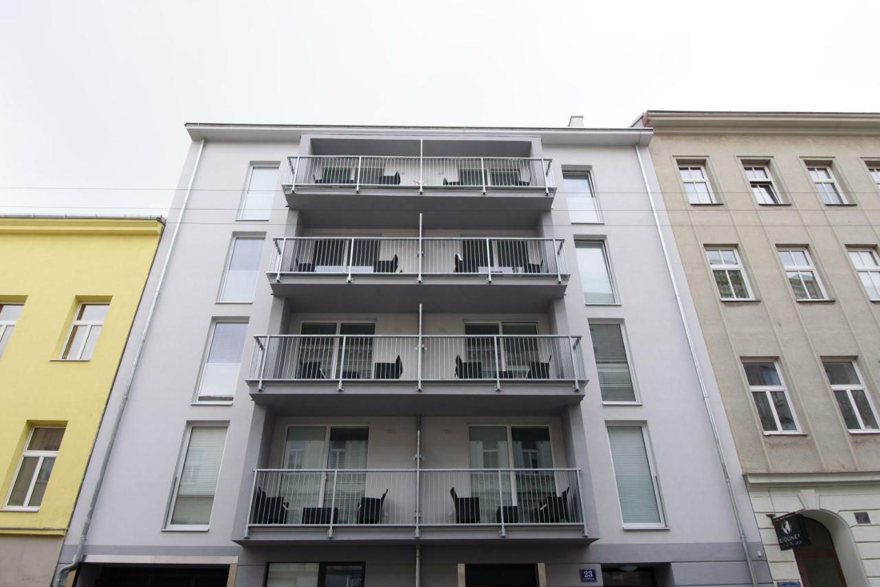 Central Living Apartments - Reumannplatz Вена Экстерьер фото